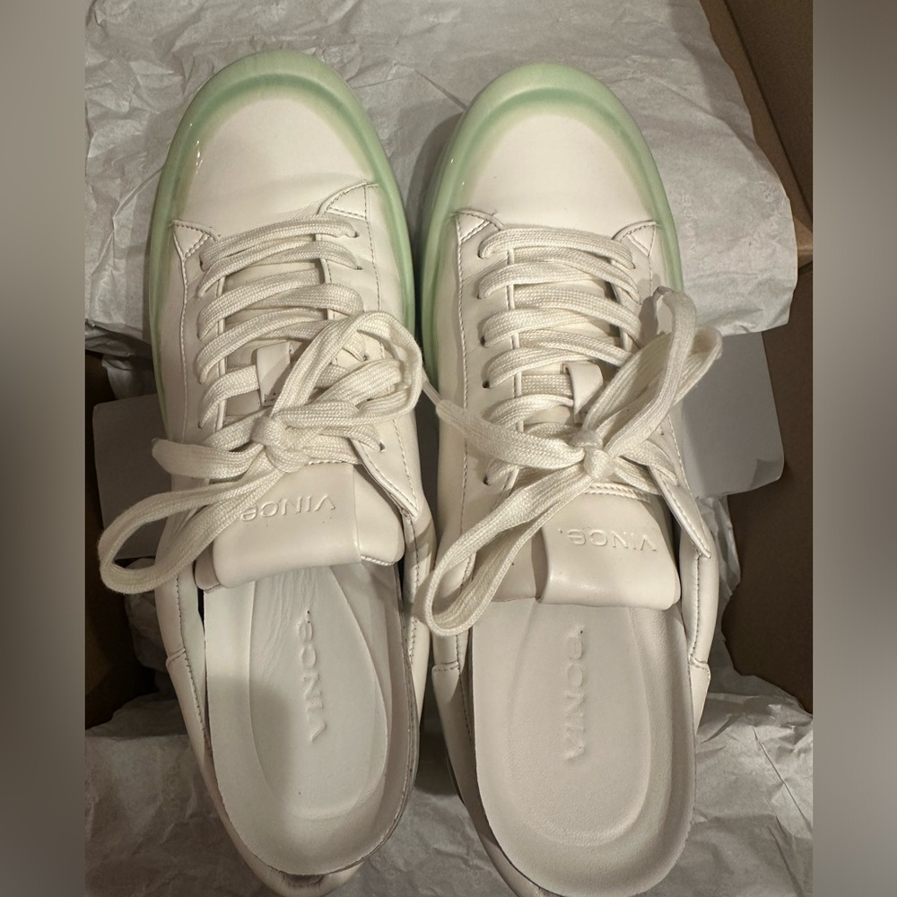 vince GABI DIPPED  US8  Worn a few times, but basically like new.